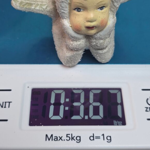 Vintage Walnut Ridge Chalkware Angel Figurine With Glitter Finish - Picture 9 of 9